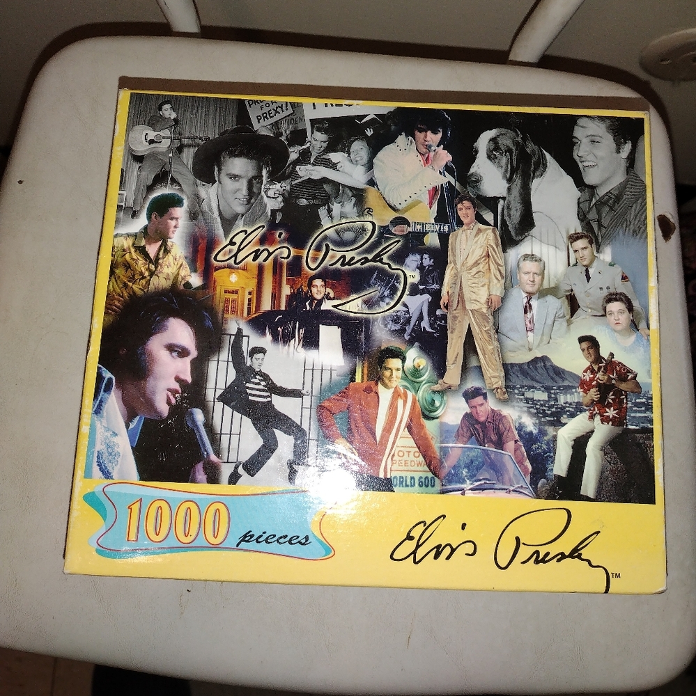 Puzzle Elvis Presley New in box. Year "2003"